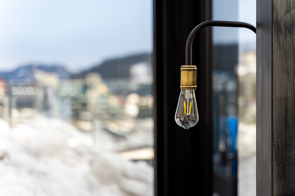 Lampes de salon : comment choisir le luminaire idéal pour sublimer votre intérieur